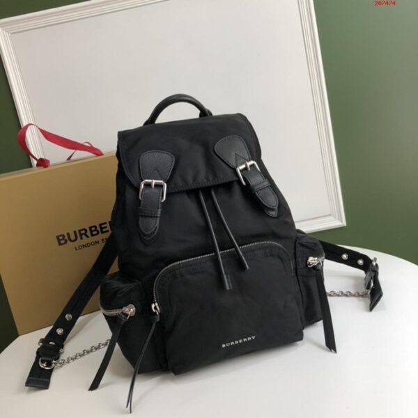 Burberry-バーバリー-人気バックパック-カジュアルバッグ-リュックサックパック SJB207474