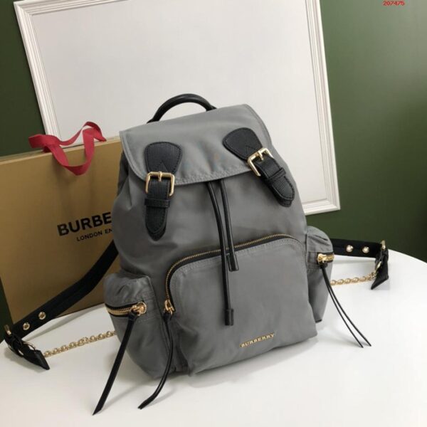 Burberry-バーバリー-人気バックパック-カジュアルバッグ-リュックサックパック SJB207475