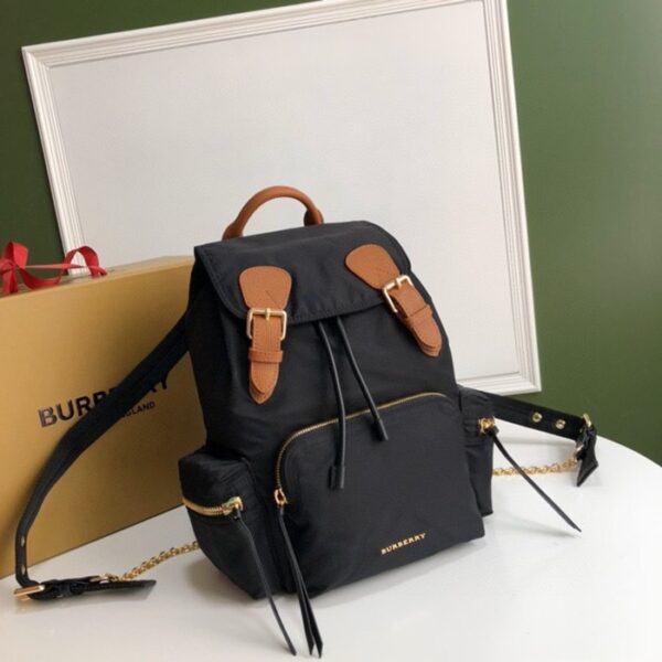 Burberry-バーバリー-人気バックパック-カジュアルバッグ-リュックサックパック SJB237651