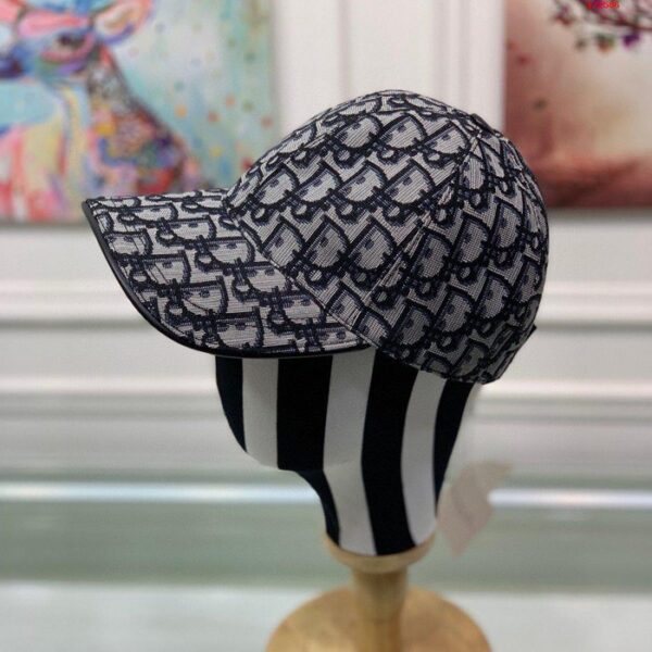 人気ブランド帽子 Round Hat ハット 高品質ハット SP172586