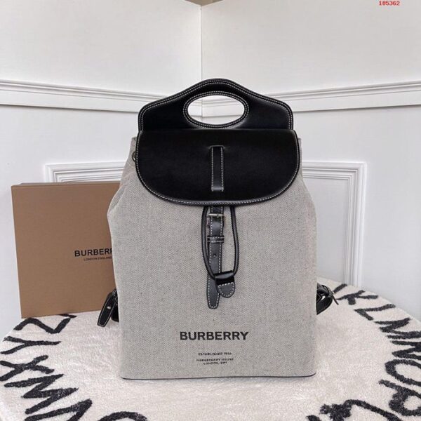 Burberry-バーバリー-人気バックパック-カジュアルバッグ-リュックサックパック SJB185362