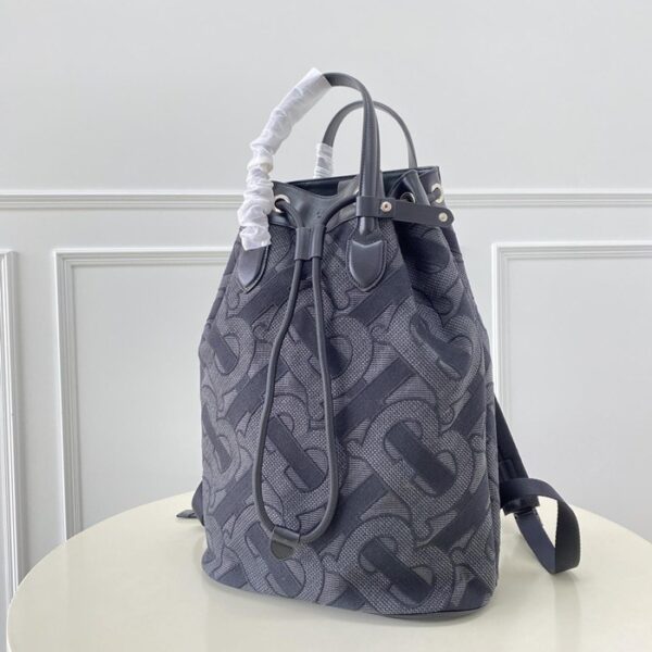 Burberry-バーバリー-人気バックパック-カジュアルバッグ-リュックサックパック SJB206108