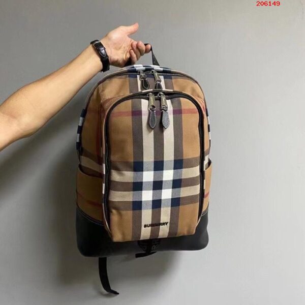 Burberry-バーバリー-人気バックパック-カジュアルバッグ-リュックサックパック SJB206149