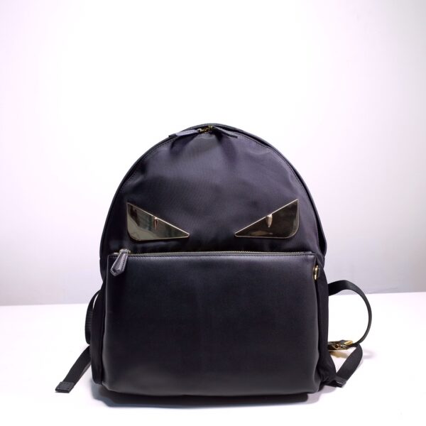 Fendi-Fendi-人気バックパック-カジュアルバッグ-リュックサックパック SJB228990