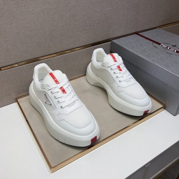 Prada（プラダ）メンズ シューズ メンズ靴 NX241899