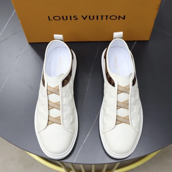 Louis Vuitton(ルイヴィトン) スニーカー(メンズ) メンズ靴 NX242337