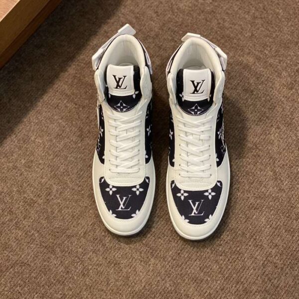 Louis Vuitton(ルイヴィトン) スニーカー(メンズ) メンズ靴 NX242354