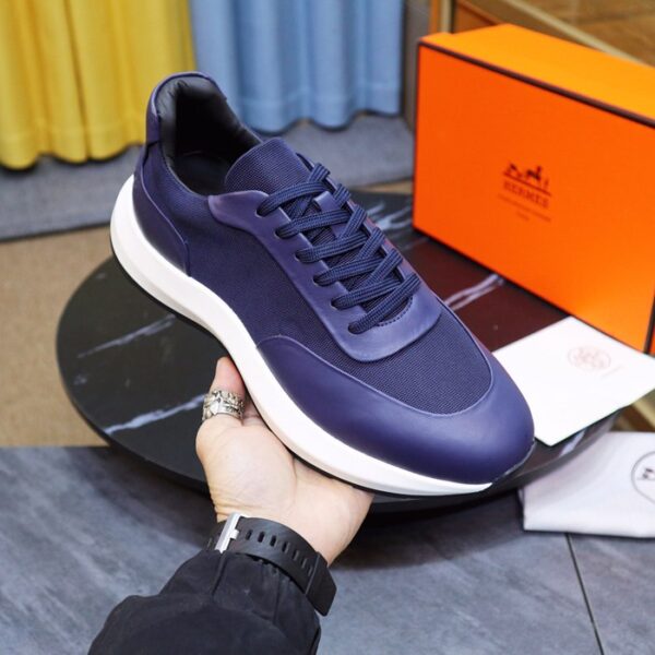 Hermes エルメス スニーカー(メンズ) メンズ靴 NX243358