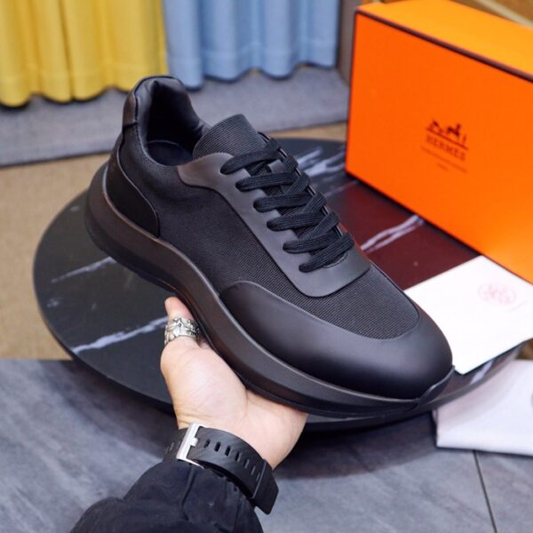 Hermes エルメス スニーカー(メンズ) メンズ靴 NX243361