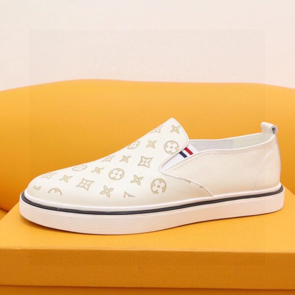 Louis Vuitton(ルイヴィトン) スニーカー(メンズ) メンズ靴 NX244956