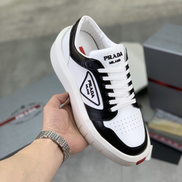 Prada（プラダ）メンズ シューズ メンズ靴 NX245080