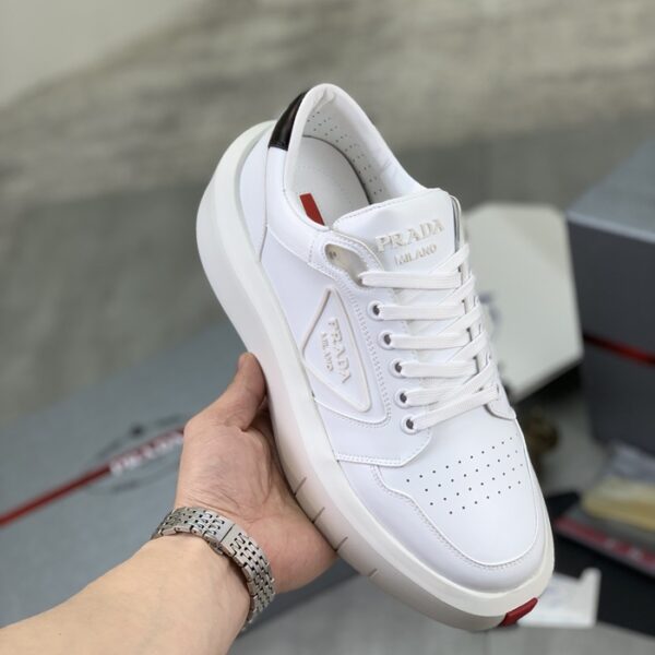 Prada（プラダ）メンズ シューズ メンズ靴 NX245081