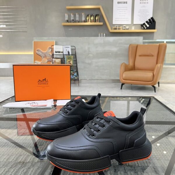 Hermes エルメス スニーカー(メンズ) メンズ靴 NX247181