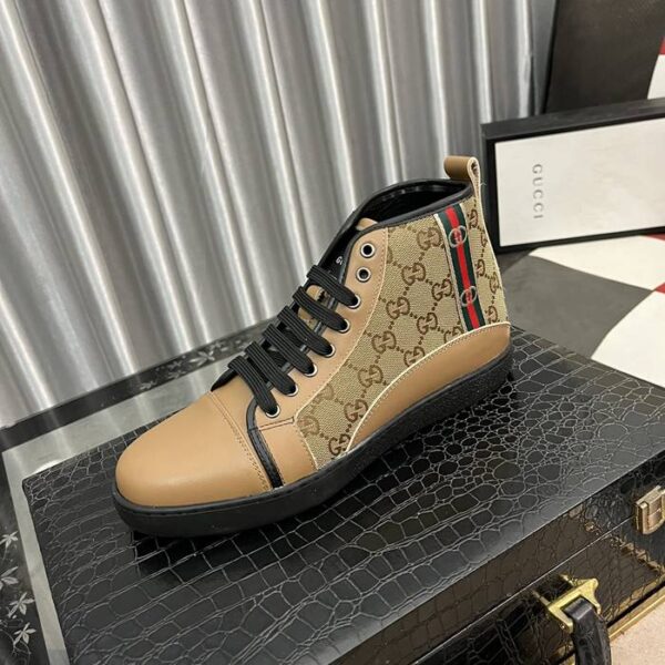Gucciメンズ 靴 グッチ シューズ メンズ靴 NX247501