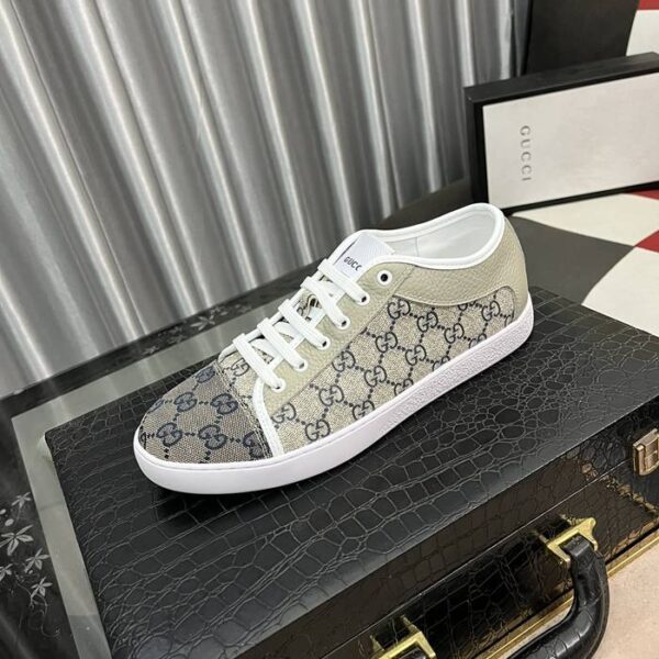 Gucciメンズ 靴 グッチ シューズ メンズ靴 NX247540