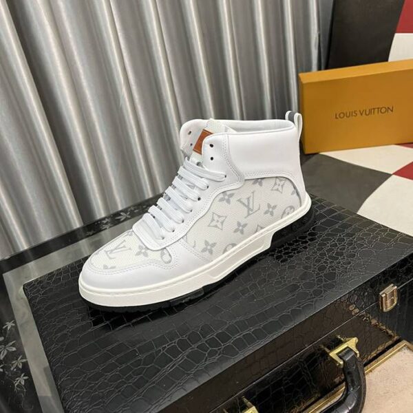 Louis Vuitton(ルイヴィトン) スニーカー(メンズ) メンズ靴 NX251152