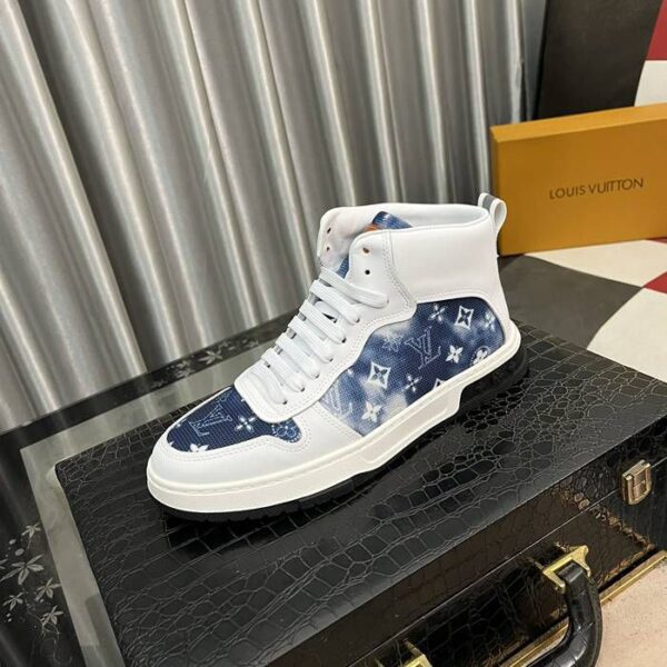 Louis Vuitton(ルイヴィトン) スニーカー(メンズ) メンズ靴 NX251417
