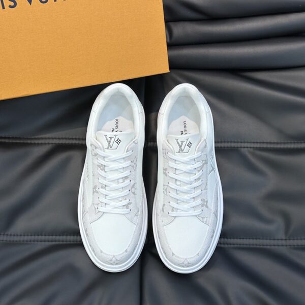 Louis Vuitton(ルイヴィトン) スニーカー(メンズ) メンズ靴 NX251496