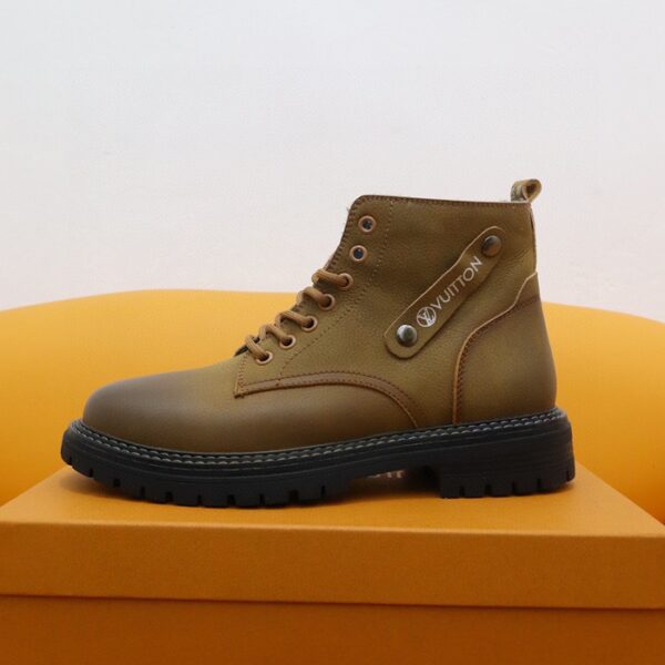 Louis Vuitton(ルイヴィトン) スニーカー(メンズ) メンズ靴 NX252164