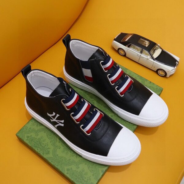 Gucciメンズ 靴 グッチ シューズ メンズ靴 NX252168