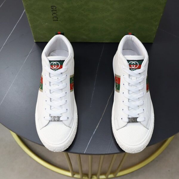 Gucciメンズ 靴 グッチ シューズ メンズ靴 NX252208