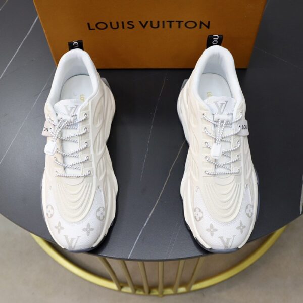 Louis Vuitton(ルイヴィトン) スニーカー(メンズ) メンズ靴 NX252228