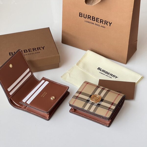 Burberry財布 バーバリー 短財布 QB252623