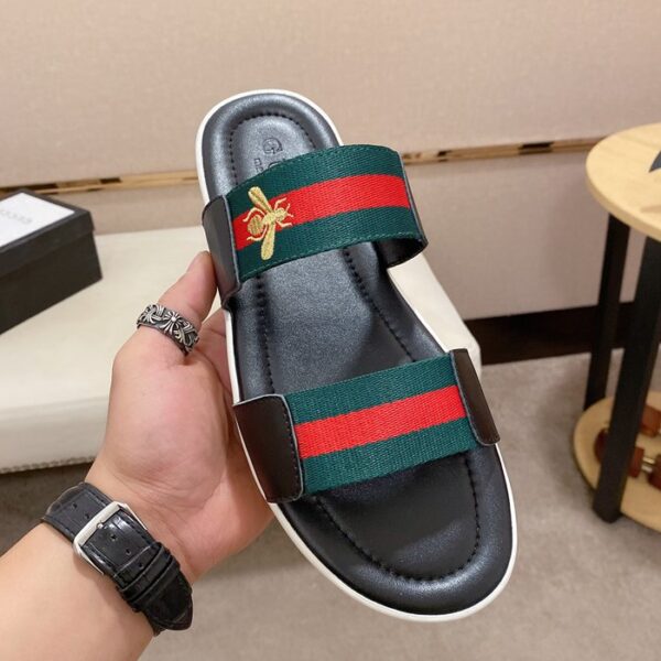 Gucciメンズ 靴 グッチ サンダル メンズ スリッパ レ NX256734