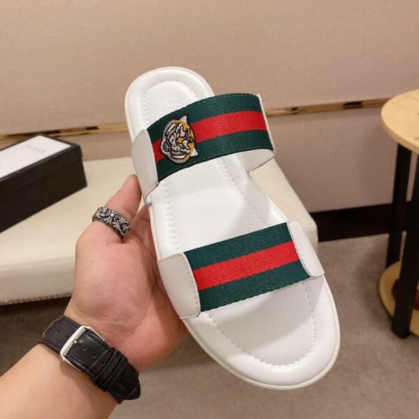 Gucciメンズ 靴 グッチ サンダル メンズ スリッパ レ NX256735