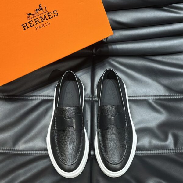 Hermes エルメス スニーカー(メンズ) メンズ靴 NX257815