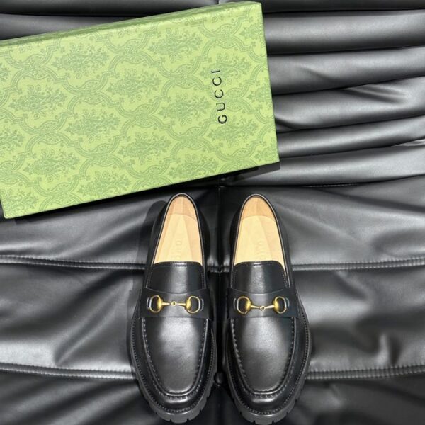 Gucciメンズ 靴 グッチ メンズビジネス革靴 NX258402