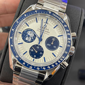オメガコピー スピードマスター アポロ13号 45周年記念 スヌーピー アワード 310.32.42.50.02.001 限定販売！