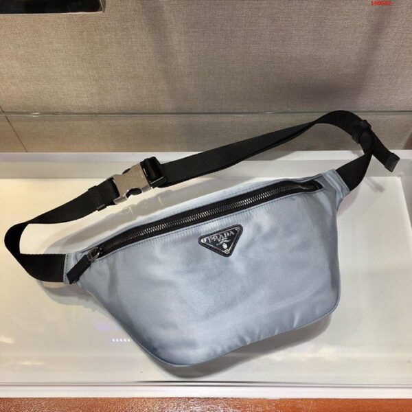 Prada プラダ メッセンジャーバッグ メンズ NB180592