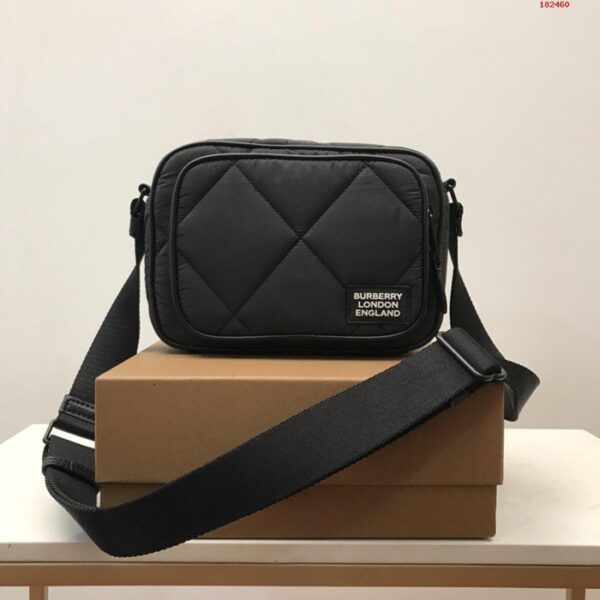 Burberry バーバリー ショルダーバッグ NB182460