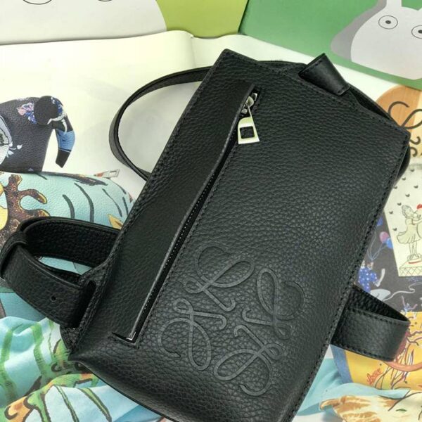 Loewe ロエベ メッセンジャーバッグ NB193700