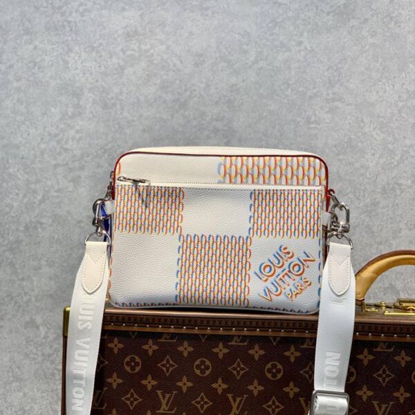 Louis Vuitton ルイヴィトン メッセンジャーバッグ NB209839