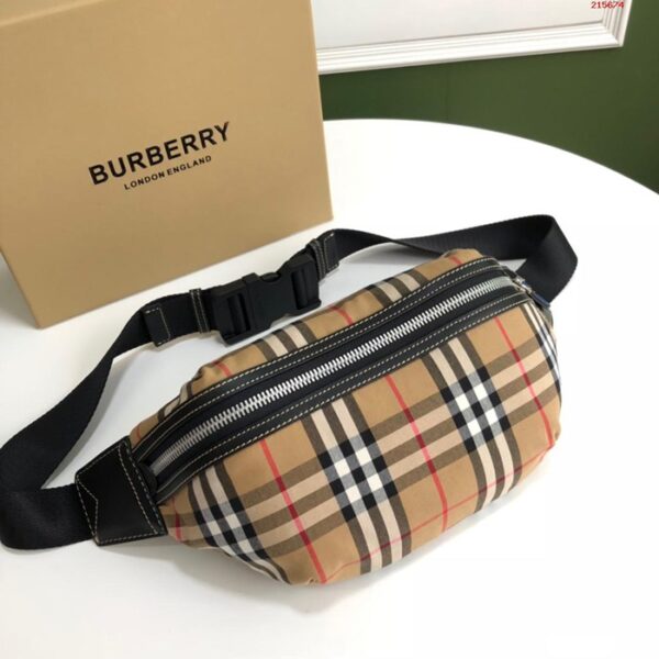 Burberry バーバリー ウエストバッグ NB215674