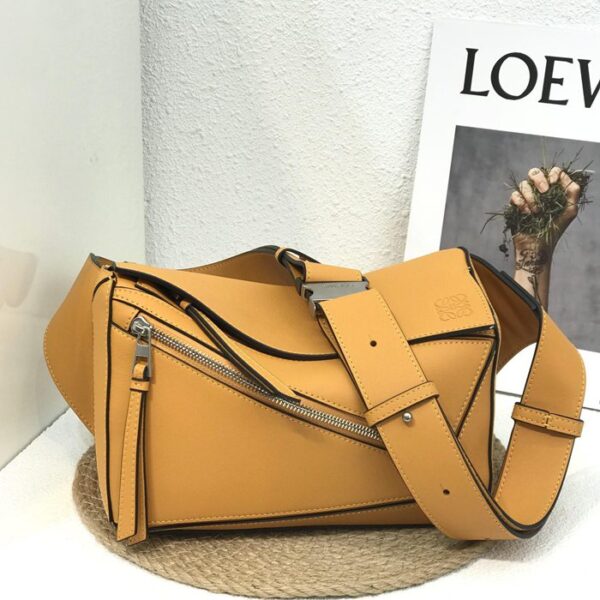 Loewe ロエベ バッグ NB217560