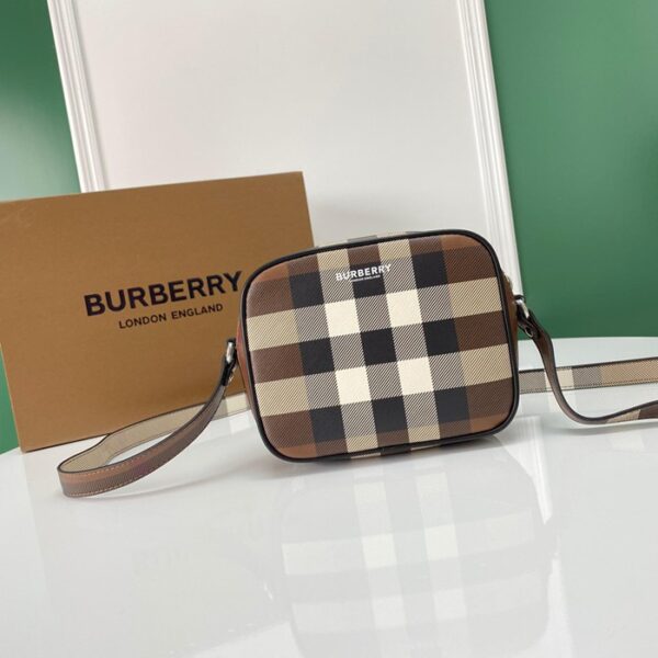 Burberry バーバリー ショルダーバッグ NB217653