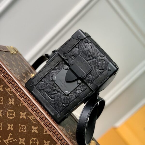 Louis Vuitton ルイヴィトン トートバッグ NB228624