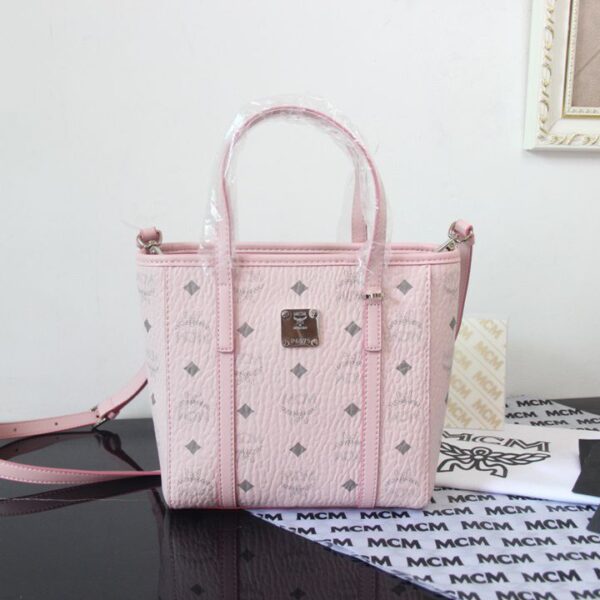 Mcm（エムシーエム）レディースバッグ  SIZE:18.5 x 19.0 x 9.5cm