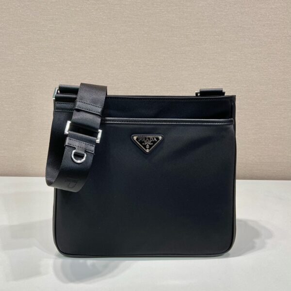 Prada プラダ メッセンジャーバッグ メンズ NB231053
