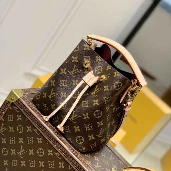 Louis Vuitton ルイヴィトン レディースバッグ  SIZE:20x20x13cm