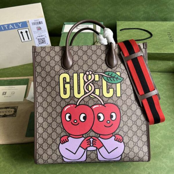 GUCCI グッチ メッセンジャーバッグ NB233266
