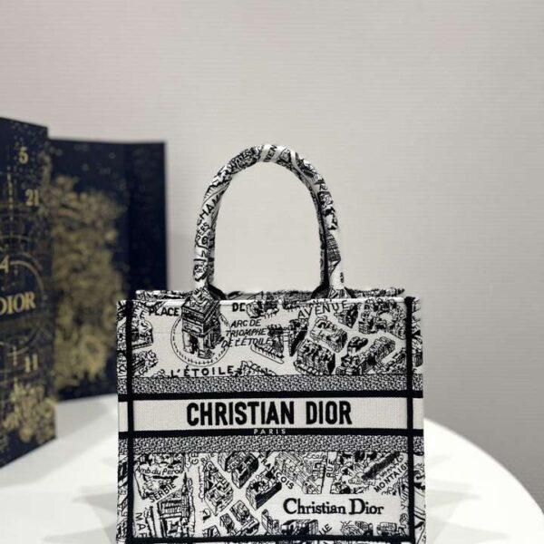 Dior ディオール レディースバッグ  SIZE:26x22x8cm