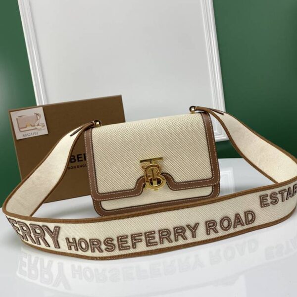 Burberry バーバリー  レディースバッグ  SIZE:21x16x6cm
