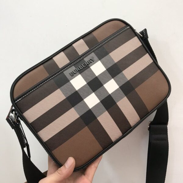 Burberry バーバリー カメラバッグ (メンズ)(レディース) NB237121