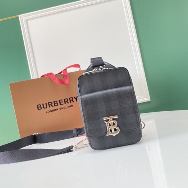 Burberry バーバリー ショルダーバッグ NB237132
