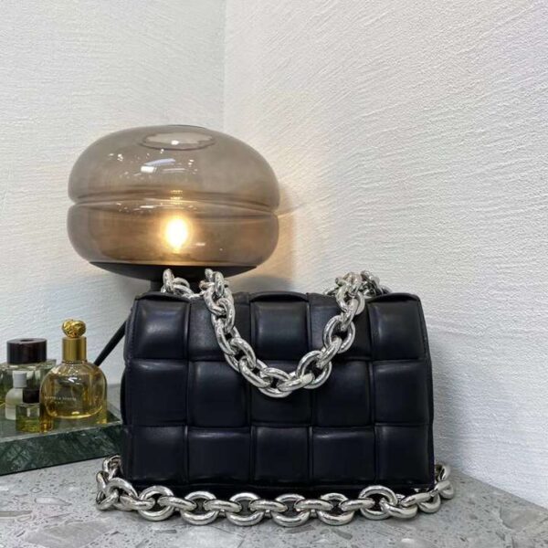 Bottega Veneta バッグ ボッテガ ヴェネタ レディースバッグ  SIZE:26x18x8cm