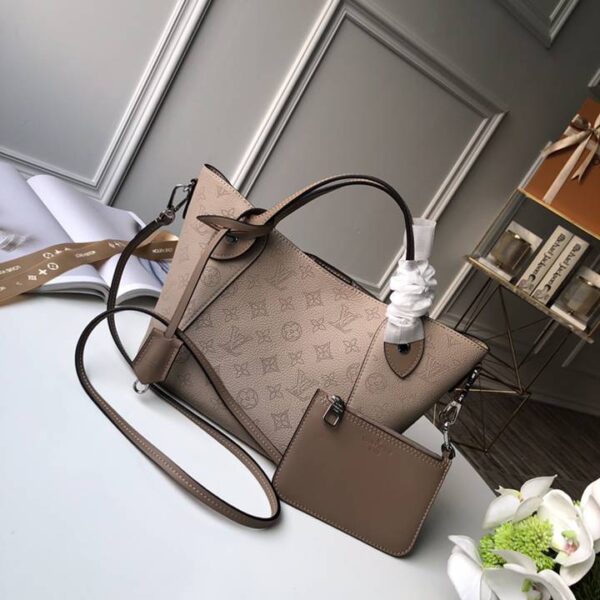 Louis Vuitton ルイヴィトン レディースバッグ  SIZE:34x18.5x13cm